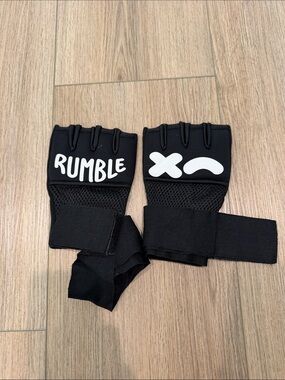 Women's Black Fingerless Workout Gloves with Wrist Wraps